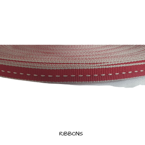 RIBBONS - RED WITH CENTRE STITCH 1 mtr